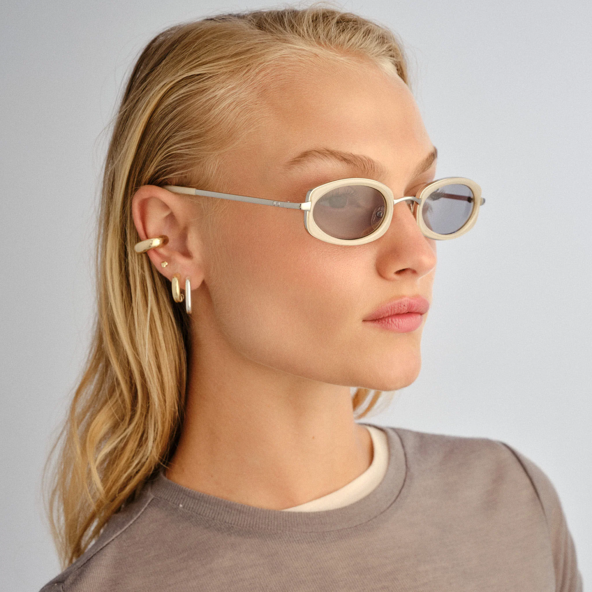 MECHARO | SILVER MILKY BUTTER - Image 6